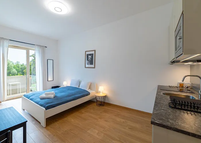 Rentplanet - Na Grobli *